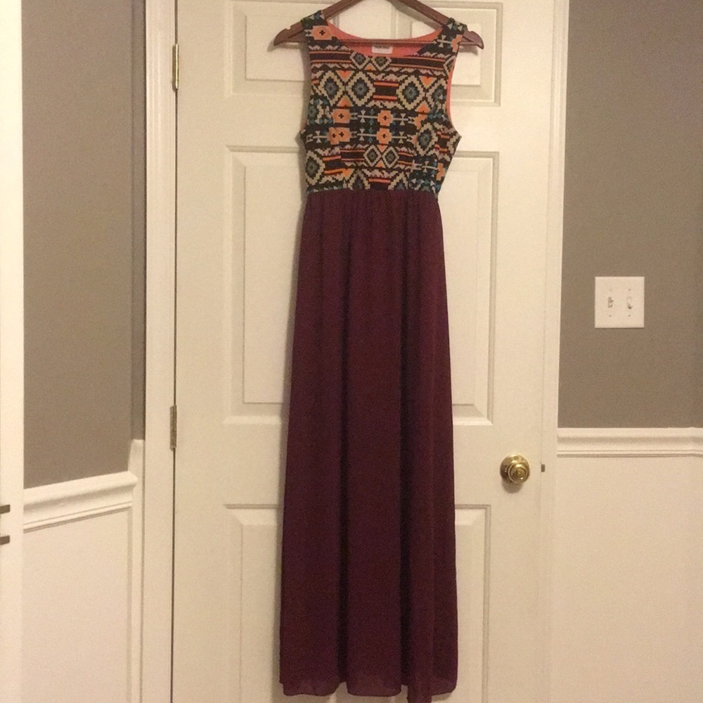 Dress - Picture 4 of 6